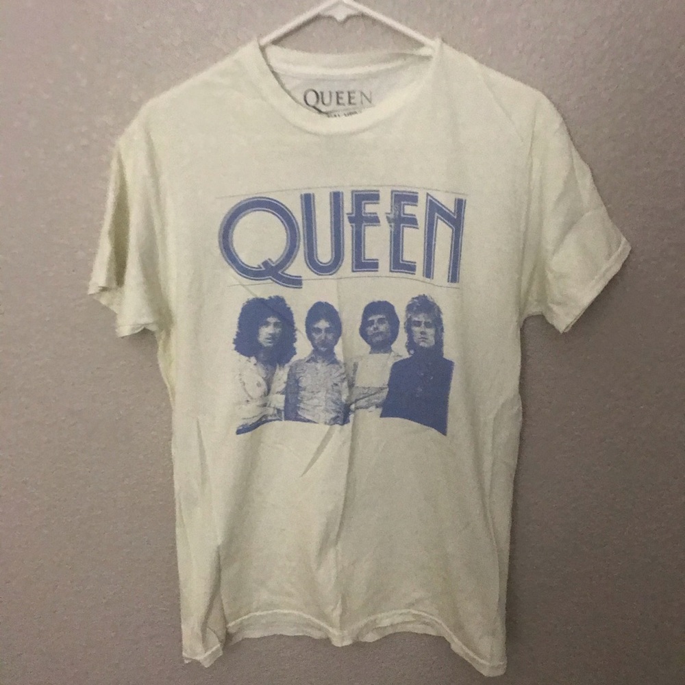 queen t-shirt